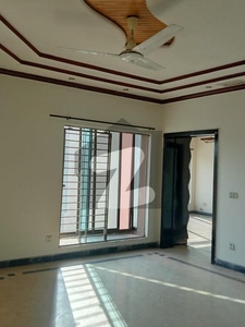 1 Kanal Upper Portion Available For Rent In DHA Phase 7 Lahore DHA Phase 7 Block T