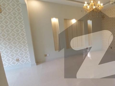 1 Kanal Well Maintained Owner Build House With Solid Construction In Dha Phase 5 Prime Location Near LGS School For Rent DHA Phase 5 Block L