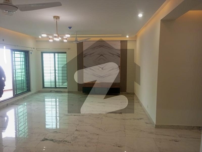 10 MARLA 3 BEDROOMS AND ONE OF THE BEST LIVING AREA AVAILABLE FOR SALE Askari 11 Sector D