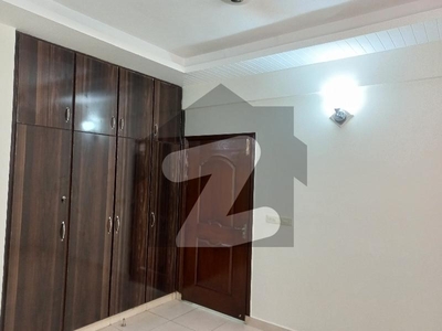 10 Marla 5th Floor 2018 Modal Apartment Available For Rent Askari 11 Sector B Apartments