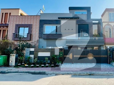 10 MARLA BEAUTIFUL BRAND NEW LUXRY HOUSE FOR SALE IN CHAMBELLI BLOCK SECTOR C BAHRIA TOWN LAHORE Bahria Town Chambelli Block