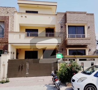 10 Marla Beautiful Used House For Sale In G-13 Islamabad G-13