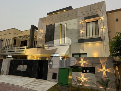 10 MARLA BRAND NEW HOUSE FOR SALE BAHRIA TOWN LAHORE Bahria Town Shaheen Block
