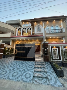 10 Marla Brand New Luxery Leatest Accomodation Spanish Style Luxery House First Entry Owner Built Available For Sale In PIA Housing Society Near Johertown Lahore PIA Housing Scheme
