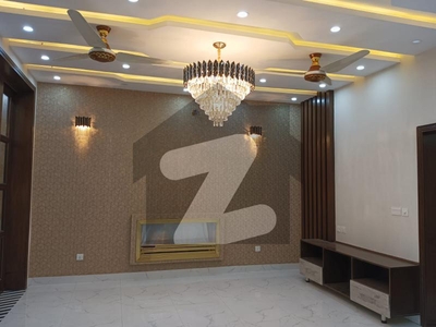 10 Marla Brand New Luxury Upper Portion Available For Rent In Bahria Town Lahore. Bahria Town Sector C