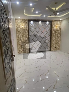10 Marla Brand New Luxury Upper Portion Available For Rent In Bahria Town Lahore. Bahria Town Tulip Block
