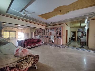 10 Marla Double Storey House For Sale At Prime Location