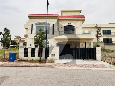 10 Marla elegant design house for sale Bahria Enclave Sector C1