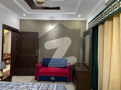 10 Marla Fully Furnished Upper Portion For Rent Bahria Town Phase 3
