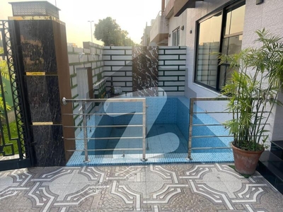 10 Marla Hot Modern House For Sale In Sector C ,Bahria Town ,Lahore Bahria Town Sector C