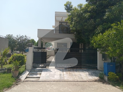 10 Marla House Available For Rent in DHA Phase 8 Ex Park View DHA Phase 8 Ex Park View