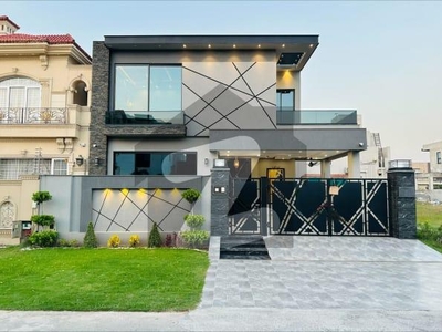 10 MARLA HOUSE FOR SALE IN DHA PHASE 8 EX PARK VIEW DHA Phase 8 Ex Park View