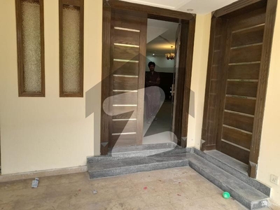 10 Marla Lower Portion for rent In Bahria Town Bahria Town Phase 4