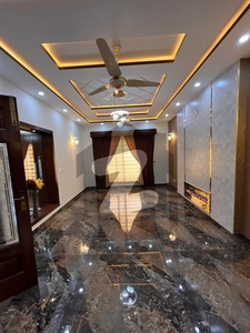 10 Marla New House For Sale At Very Ideal Location In Bahria Town Lahore Bahria Town Rafi Block