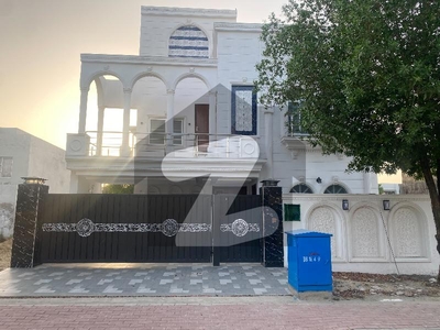 10 MARLA SPANISH DESIGN HOUSE FOR SALE IN LOW BUDGET DIRECT OWNER Bahria Orchard Phase 1