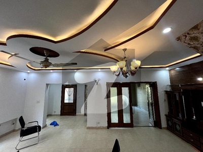 10 Marla used house Eden for rent in lake city Lahore Lake City Sector M-7