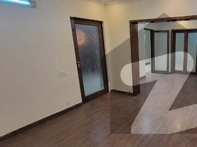 10 Marla Used House For Sale In Shaheen Block Sector B Bahria Town Lahore Bahria Town Shaheen Block