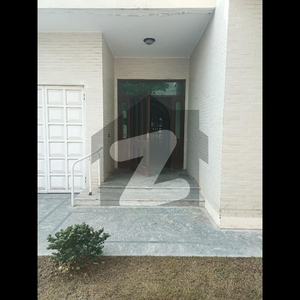 100 % Original Picture Defence 1 Kanal Owner Build Luxury Bungalow For Sale Phase 3 DHA Phase 3 Block Z