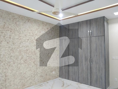 1125 Square Feet Spacious House Available In H-13 For sale H-13
