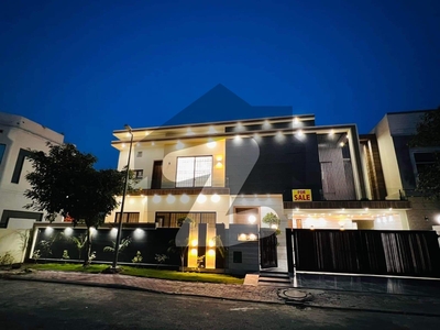 17 Marla Ultra Classic House For Sale In Bahria Town Lahore Bahria Town Sector C