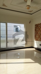 20 Marla Brilliant Location House For Rent DHA Phase 4 Block DD