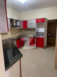 3 BED DD AVAILABLE FLAT FOR SALE Sharfabad