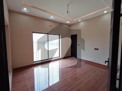 3 BEDS 8 MARLA BRAND NEW Upper Portion FOR RENT LOCATED BAHRIA ORCHARD LAHORE Bahria Orchard