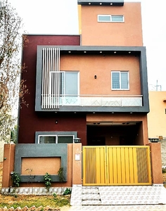3 Marla Brand New House Near To Park In LDA Aprooved Area ( A+ Construction ) Available For Sale.