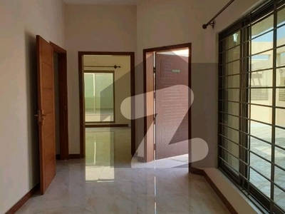 427 Square Yards House Up For Rent In Askari 5 - Sector H Askari 5 Sector H