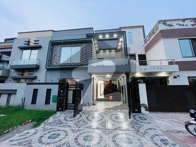 5 Marla Brand New Lavish House For Sale Near Grand Jamia Masjid Demand 2.40 Crore Bahria Town Block BB