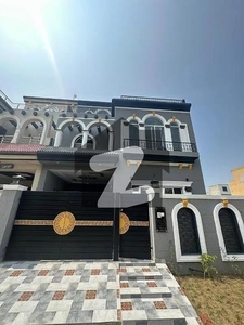 5 MARLA BRAND NEW MOST BEAUTIFUL PRIME LOCATION HOUSE FOR SALE IN NEW LAHORE CITY PH 2. Zaitoon New Lahore City