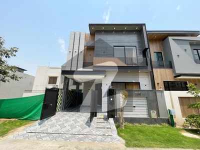 5 Marla Furnished Modern Stylish Luxury Brand New House Available For RENT In Dha Phase 9 Town Lahore DHA 9 Town