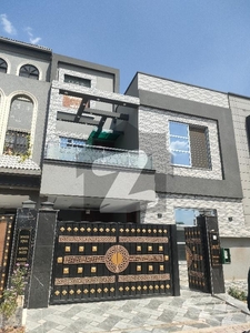 5 Marla Like Brand New House With Gas Available For Sale In Bahria Town Lahore. Bahria Town Sector D