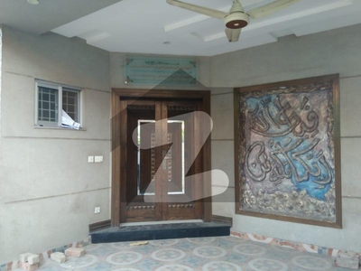 5 MARLA MODERATE HOUSE AVAILABLE FOR RENT DHA 9 Town