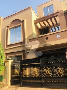 5 MARLA SLIGHTLY USED HOUSE FOR SALE BAHRIA TOWN LAHORE AA BLOCK Bahria Town Block AA