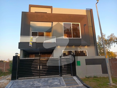 5MARLA BRNAD NEW HOUSE AVAILABLE FOR RENT Bahria Orchard Phase 2