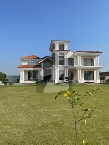 6 KANAL LUXURY FARM HOUSE AVAILABLE FOR PARTIES Cantt