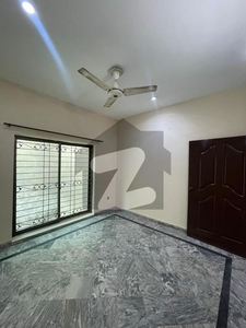 8 MARLA UPPRR PORTION FOR RENT Bahria Town