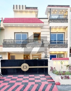 9 Marla Luxurious House For Sale In G14 Islamabad G-14/4