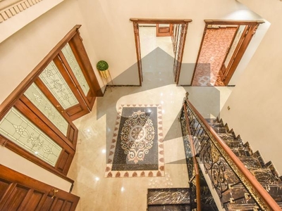 A well Design house is up for sale near Raya Golf club in lahore DHA Phase 7