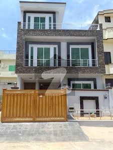 Beautiful 25 X 40 Full House For Rent In G-13 Islamabad G-13/1