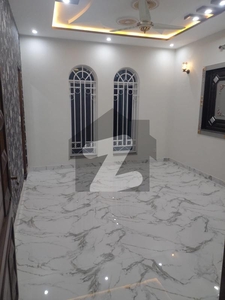 Beautiful Upper Portion 5 Marla With Gas Available For Rent DHA 11 Rahbar Phase 2