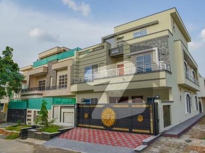 Brand New 35x70 Corner House For Sale With 6 Bedrooms In G-13 Islamabad G-13