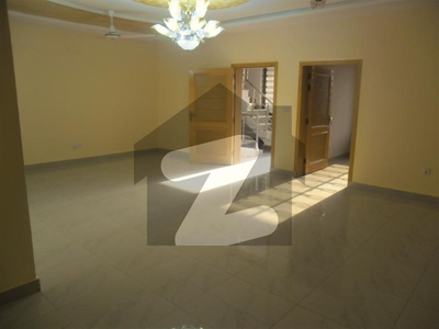 Brand New 4 Bedroom Full House Available In D-12 For Rent D-12