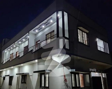 Corner West Open Near To Park 120 Square Yards Ground+1st Floor House Available For Sale +Direct From Owner Gulshan-e-Maymar