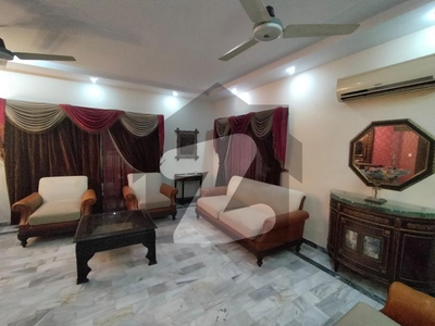 D H A Lahore 1 kanal Owner Build Design House Fuly Furnished with Basement with 100% Original pics available for Rent DHA Phase 3