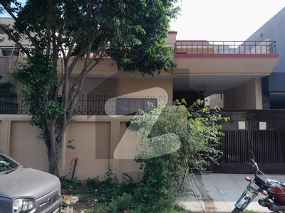 Defence 10 Marla Used Owner Build Bungalow Cheapest price Ideal Location DHA Phase 1