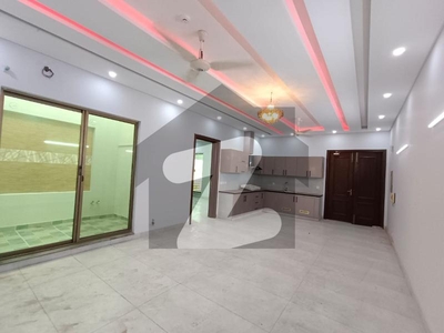 DEFENCE ONE KANAL BEAUTIFULL UPPER PORTION AVAILABLE FOR RENT IN DHA LAHORE DHA Phase 6
