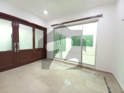 DEFENCE ONE KANAL BEAUTIFULL UPPER PORTION AVALIABLE FOR RENT IN DHA LAHORE DHA Phase 3 Block X