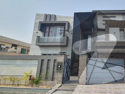 Designer Luxurious House For Sale In Wapda Town Lahore Wapda Town Phase 1 Block H1